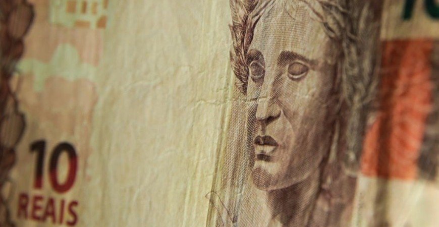 veja-4-medidas-para-cuidar-do-dinheiro-diante-da-inflacao