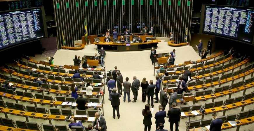 isencao-de-impostos-para-mulheres-rendeiras-e-aprovado-em-comissao