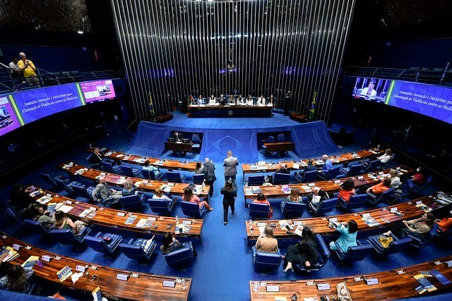 impostos:-projeto-que-simplifica-pagamento-avanca-na-camara