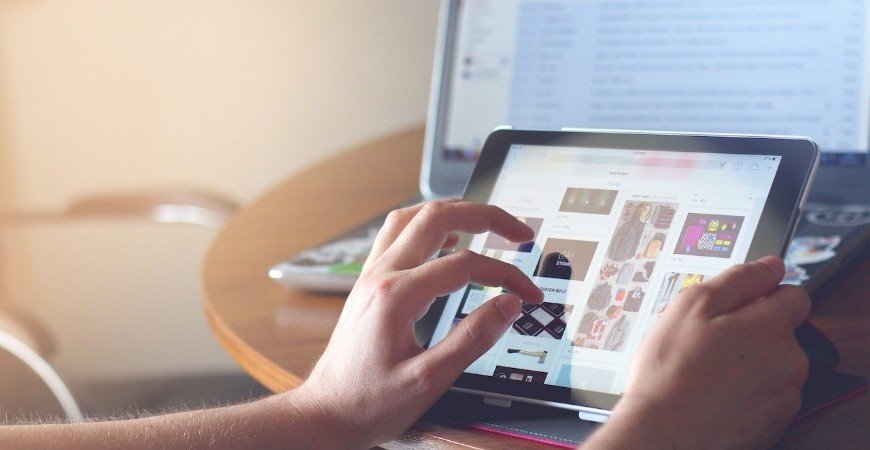 e-commerce:-pmes-registram-media-de-vendas-por-loja-de-r$-384-mil-no-ultimo-trimestre-de-2022