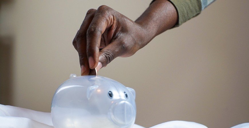 poupanca:-saques-liquidos-registram-maior-retirada-em-2022