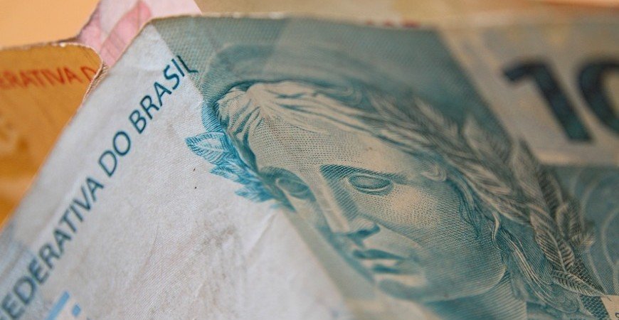 fgts:-saque-aniversario-deve-ser-suspenso-em-marco