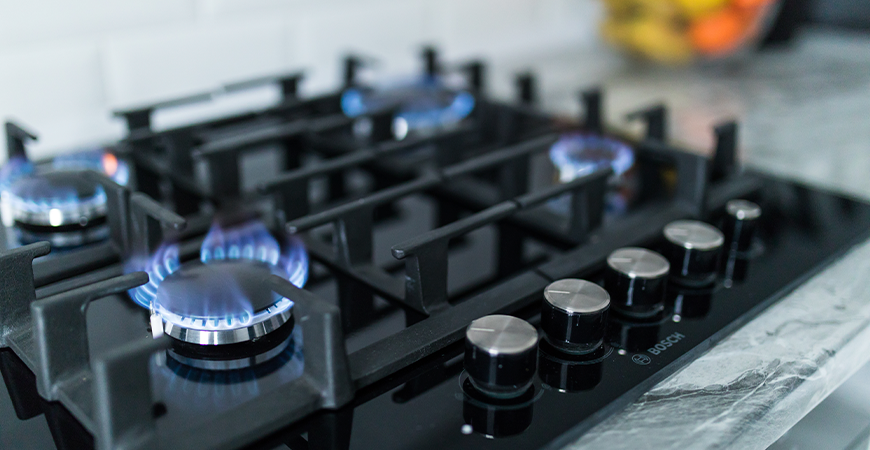 pagamento-do-auxilio-gas-retorna-neste-mes;-confira-datas-de-2023