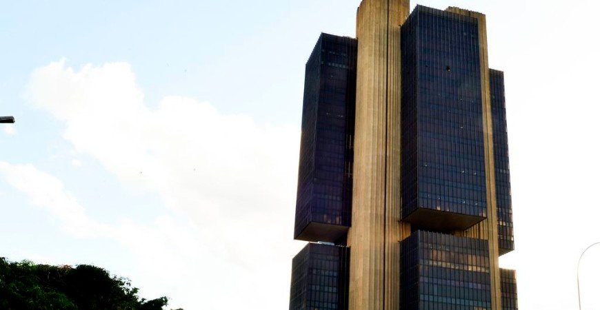 reforma-tributaria-deve-ajudar-na-queda-da-selic