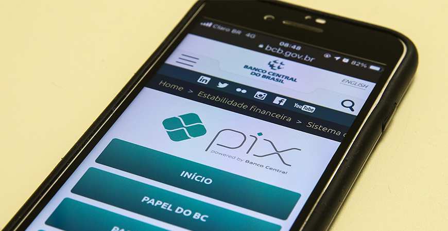 pix-parcelado:-como-funciona-para-quem-usa-e-para-quem-recebe?