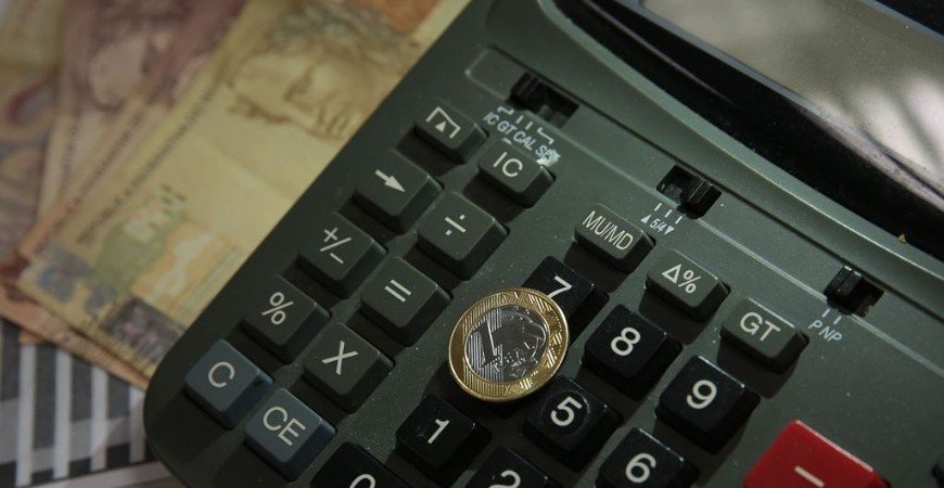 tempo-e-dinheiro-e-voce-pode-lucrar-mais-com-o-ir