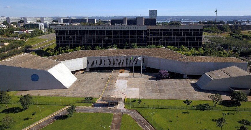 stj-definira-tributacao-de-beneficios-relacionados-ao-icms