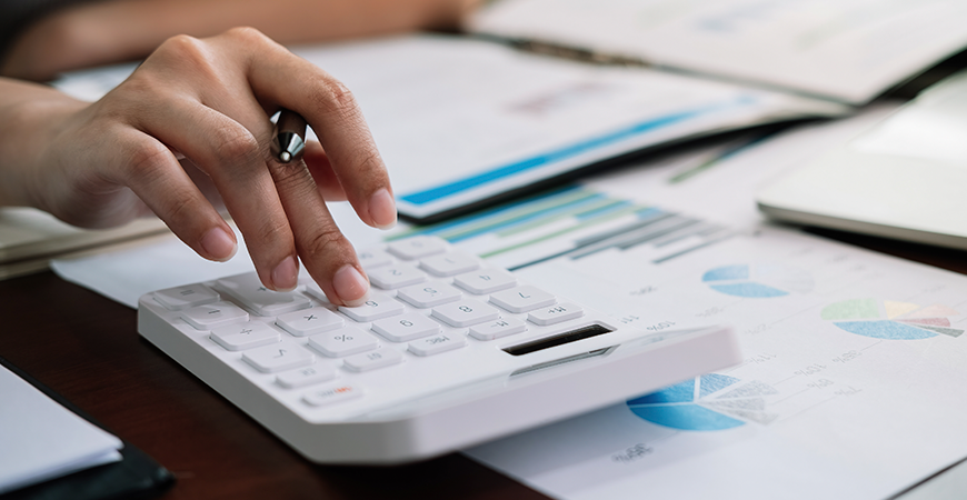 contabilidade-e-economia:-o-papel-dos-juros-futuros