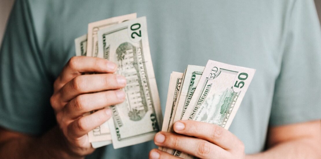 3-estrategias-para-administrar-seu-salario-em-moeda-estrangeira