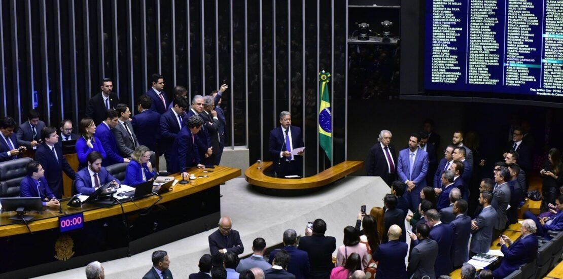 reforma-tributaria-e-aprovada-na-camara-dos-deputados