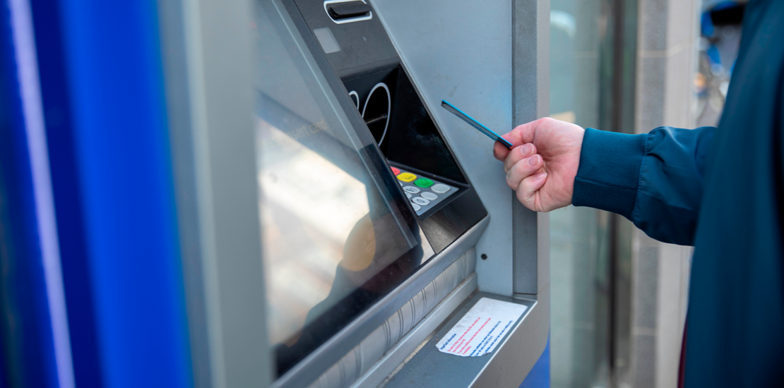 doc:-bancos-anunciam-suspensao-do-servico