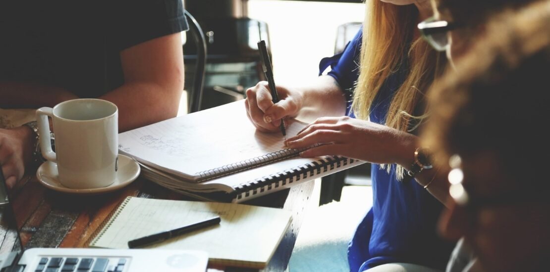 apenas-32%-das-pmes-tem-estrategias-de-offboarding-implementadas,-segundo-funcionarios