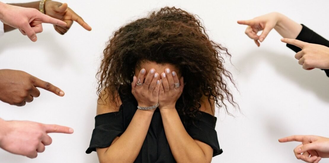 compliance-pode-combater-o-assedio-moral-no-trabalho