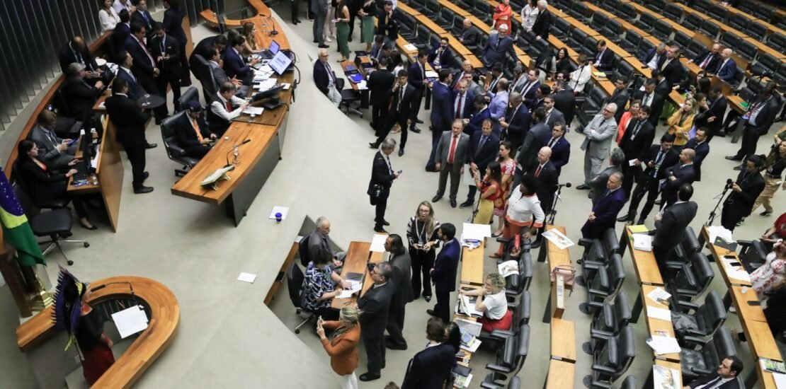 congresso-derruba-veto-e-prorroga-desoneracao-da-folha-ate-2027