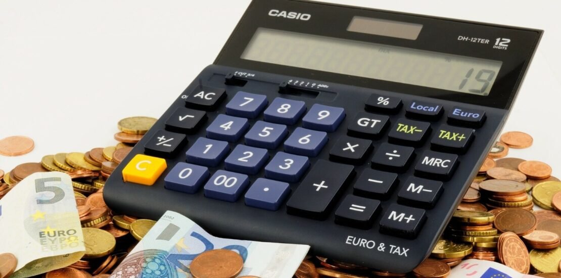 confira-7-dicas-praticas-para-economizar-dinheiro-em-2024