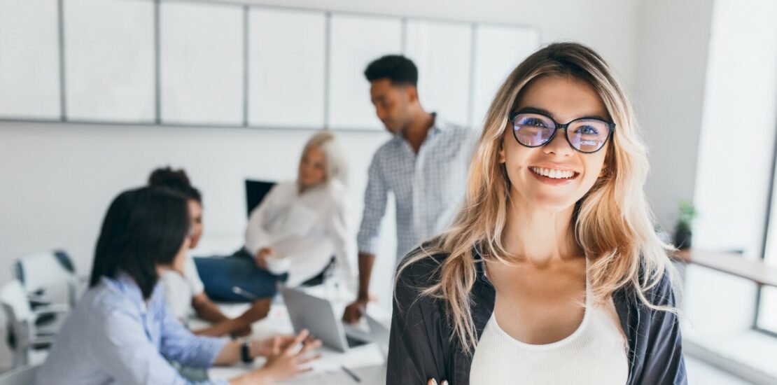 dicas-para-reconhecer-sua-equipe-que-vao-alem-do-salario