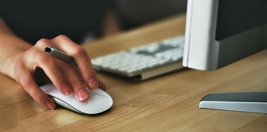 transparencia-salarial:-quem-precisa-enviar-a-declaracao-negativa?