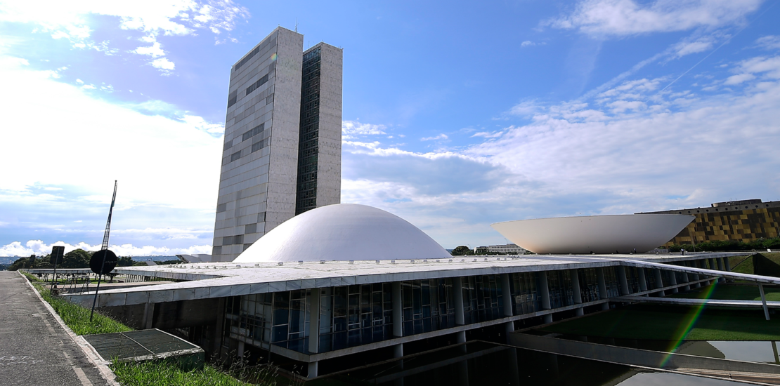 contribuicao-sindical:-debate-trava-comissao-no-senado