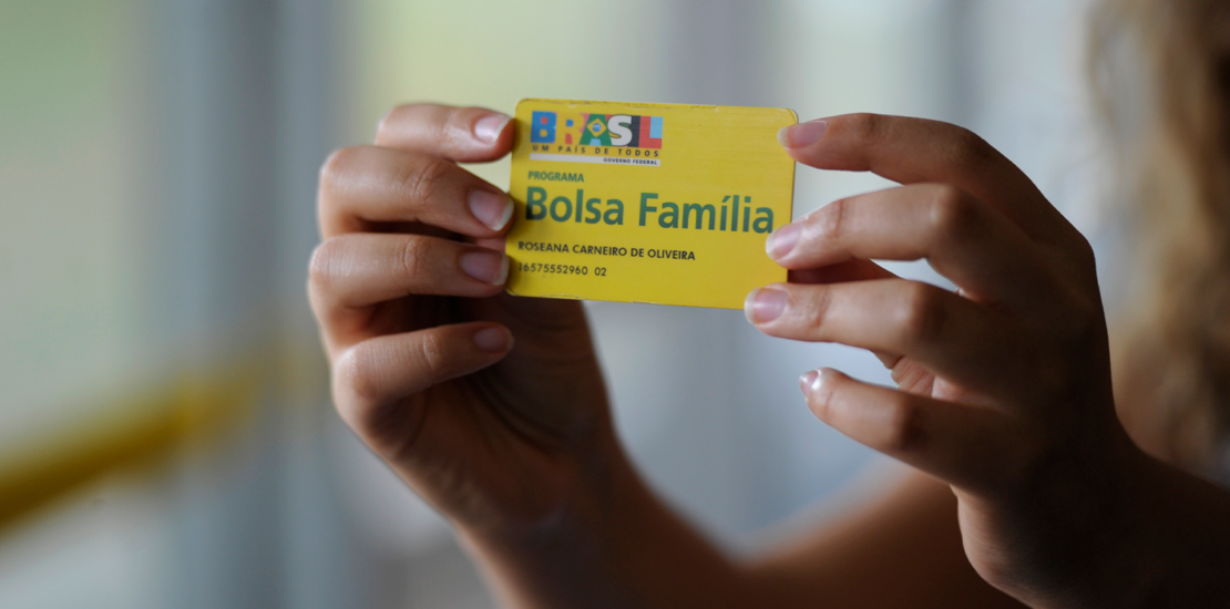 regra-de-protecao-do-bolsa-familia:-o-que-e-e-por-que-quem-entra-recebe-menos?