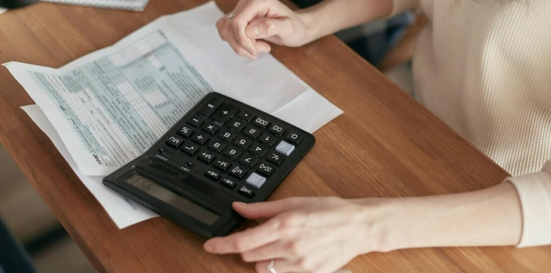 desafios-financeiros-afetam-desempenho-das-empresas