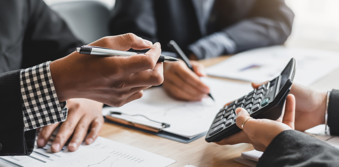 pode-distribuir-lucros-na-empresa-do-simples-nacional-com-dividas?