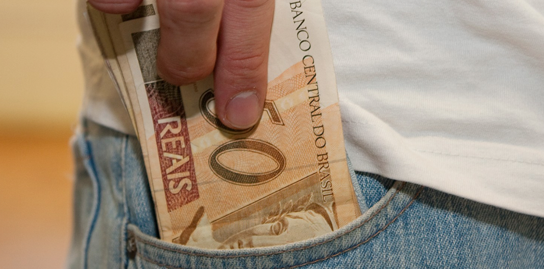 saque-aniversario-do-fgts-ja-esta-disponivel-para-nascidos-em-maio