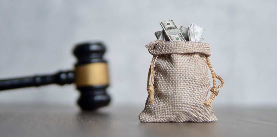 contabilidade-vinculada-ao-grupo-trump-e-proibida-de-exercer-atividades