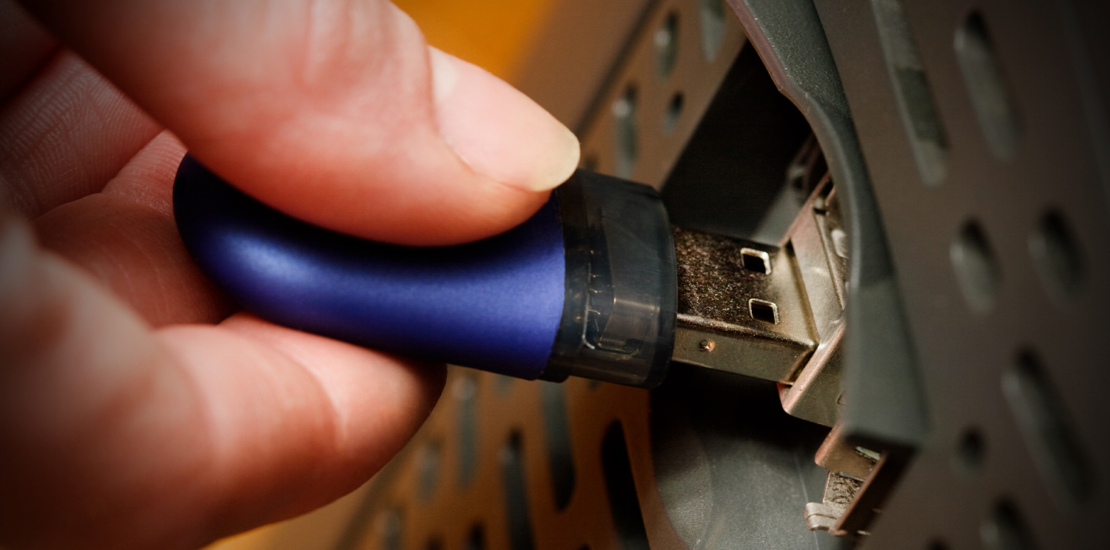 ex-ceo-da-americanas-escondia-balancos-contabeis-em-pen-drives