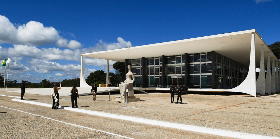 stf-adia-analise-dos-efeitos-da-revisao-de-aposentadoria