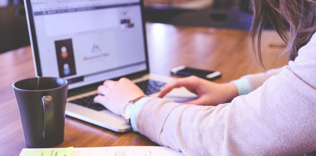 contadores-estao-atendendo-100-clientes-com-apenas-1-funcionario