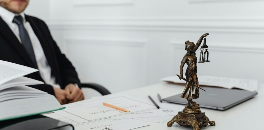 acoes-trabalhistas:-especialista-explica-quanto-realmente-vale-um-processo