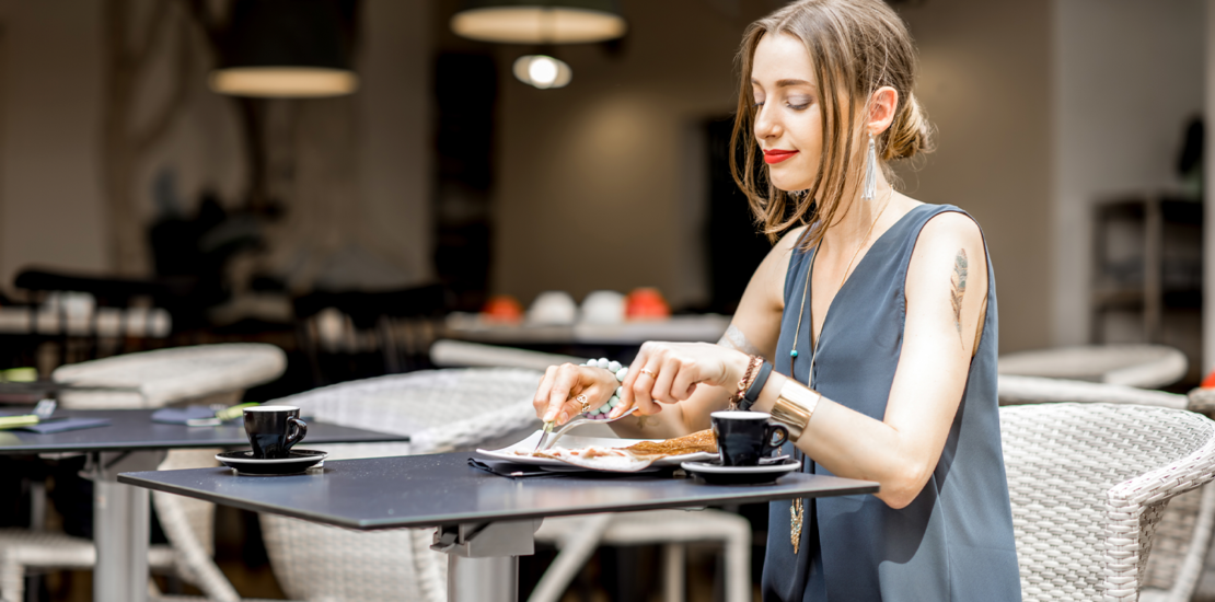 trabalhador-gasta-mais-para-comer-fora-de-casa-em-2024;-veja-valores