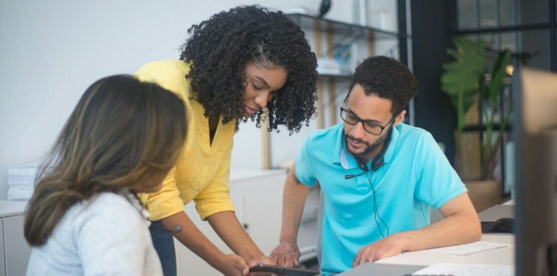 novas-tecnologias-reafirmam-a-importancia-da-interacao-humana;-77%-discordam-que-cargos-estao-ameacados