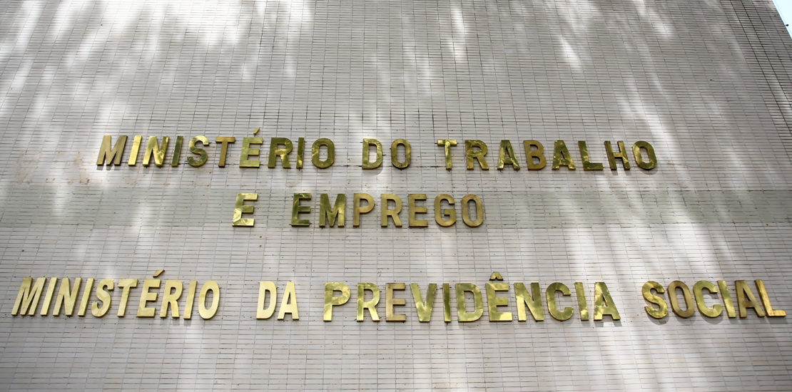 inss-desmente-corte-de-800-mil-beneficios