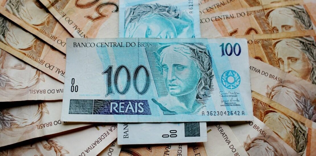 aumento-real-de-salario:-30%-das-empresas-planejam-para-2025