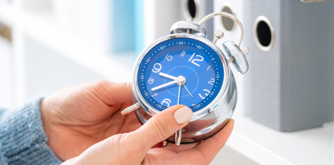 banco-de-horas:-entenda-como-funciona-e-suas-regras-segundo-a-clt