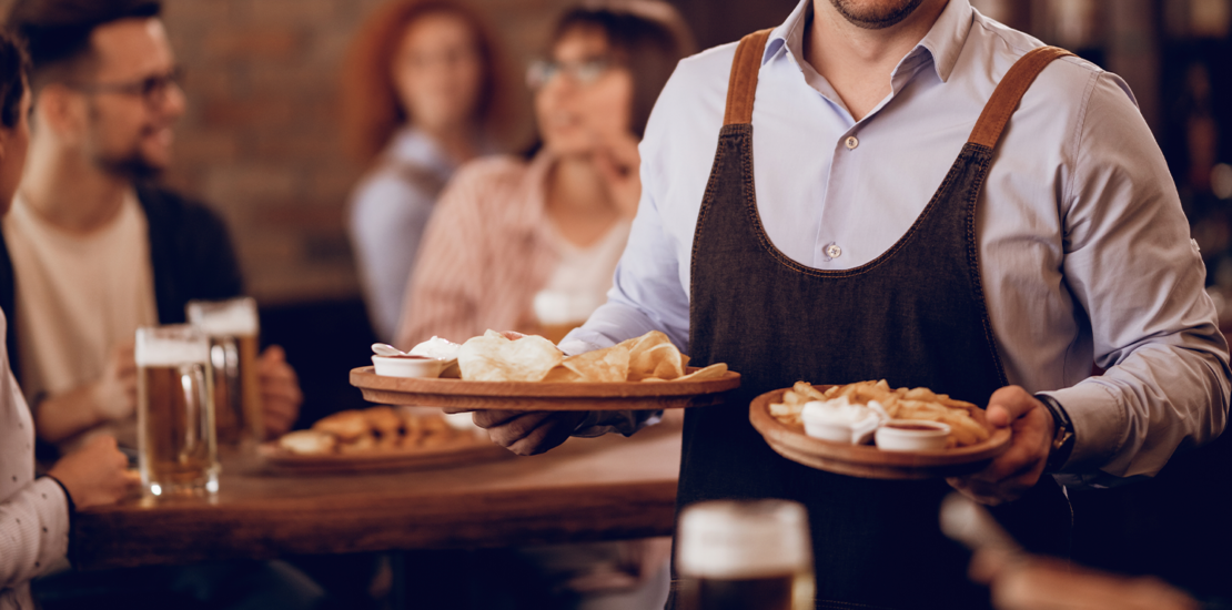 reforma-tributaria-traz-novas-regras-para-impostos-em-bares-e-gorjetas