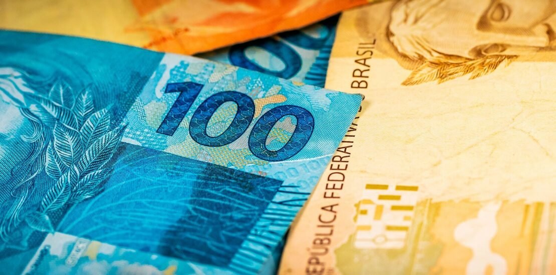 13o-salario:-segunda-parcela-deve-ser-paga-hoje-(20)