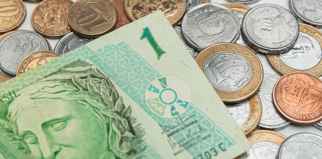 cashback:-devolucao-de-impostos-beneficiara-familias-de-baixa-renda