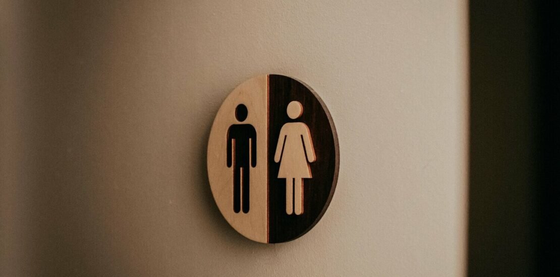 tst-vai-julgar-controle-de-idas-ao-banheiro-em-empresas