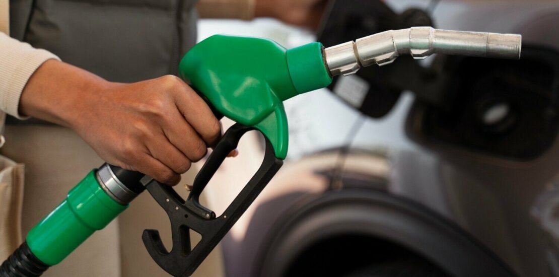 icms:-combustiveis-ficam-mais-caros-a-partir-deste-sabado-(1o)