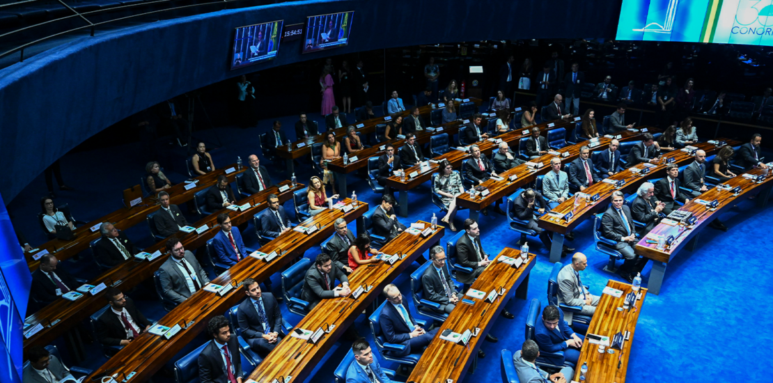 fim-da-escala-6×1:-camara-debate-pec