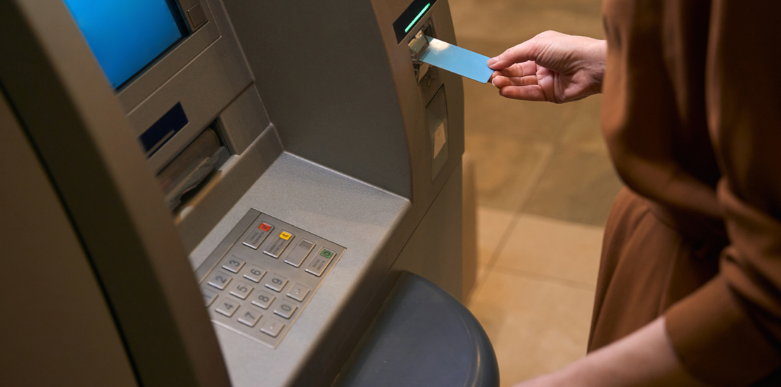 fgts:-trabalhador-que-retirar-saldo-retido-sera-removido-do-saque-aniversario