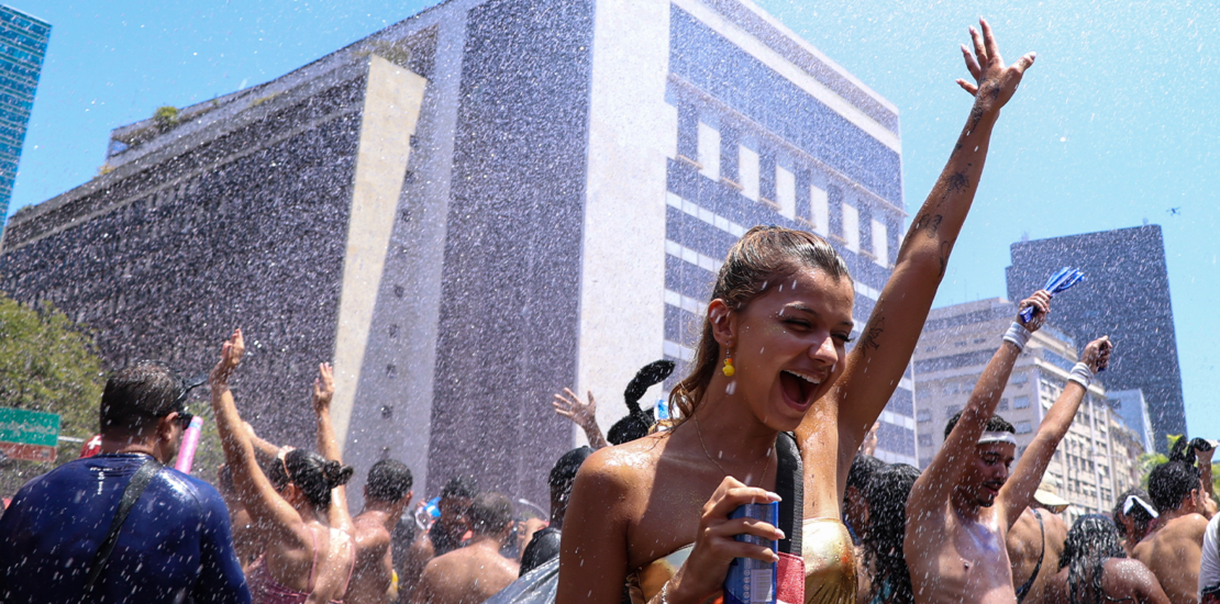 comercio,-correios-e-mais:-saiba-o-que-funciona-no-carnaval
