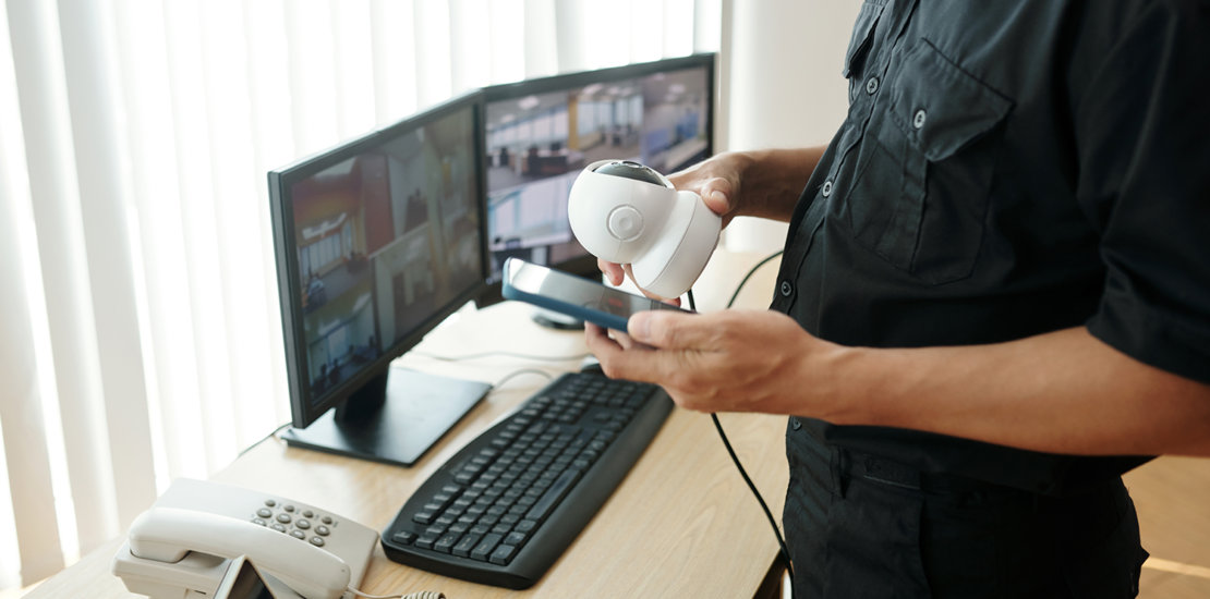 a-empresa-pode-monitorar-o-ambiente-de-trabalho-dos-empregados?