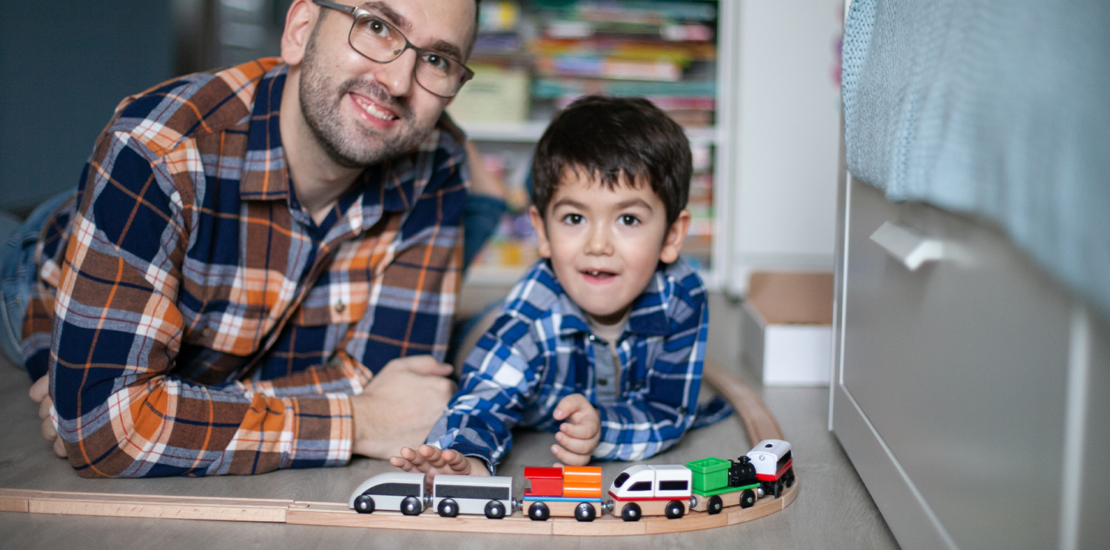 tst-garante-jornada-reduzida-para-mae-de-crianca-com-autismo