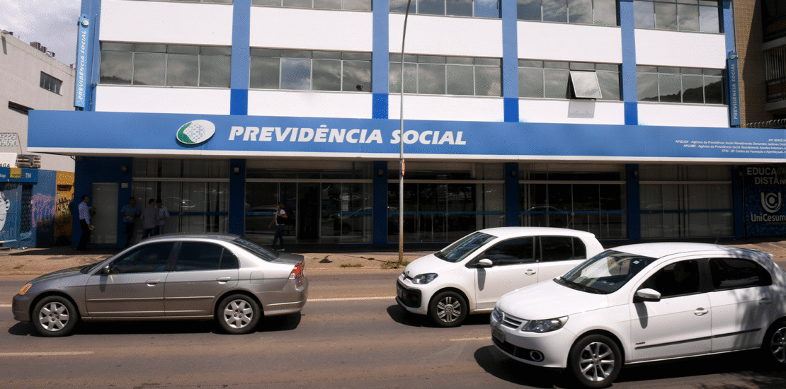 governo-oferece-bonus-para-acelerar-analise-de-pedidos-no-inss