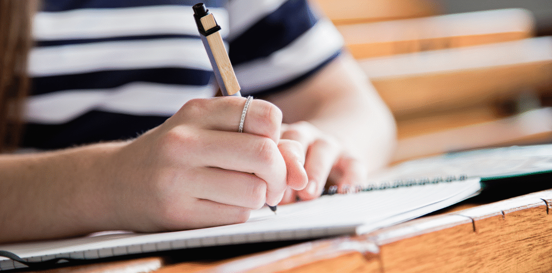 falha-tecnica,-listas-incorretas-e-mais:-entenda-erros-do-exame-de-suficiencia-1/2025