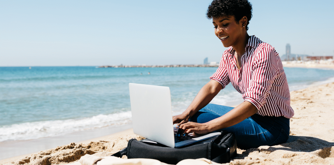 o-empregado-e-obrigado-a-trabalhar-nas-ferias-ou-no-whatsapp-fora-do-expediente?