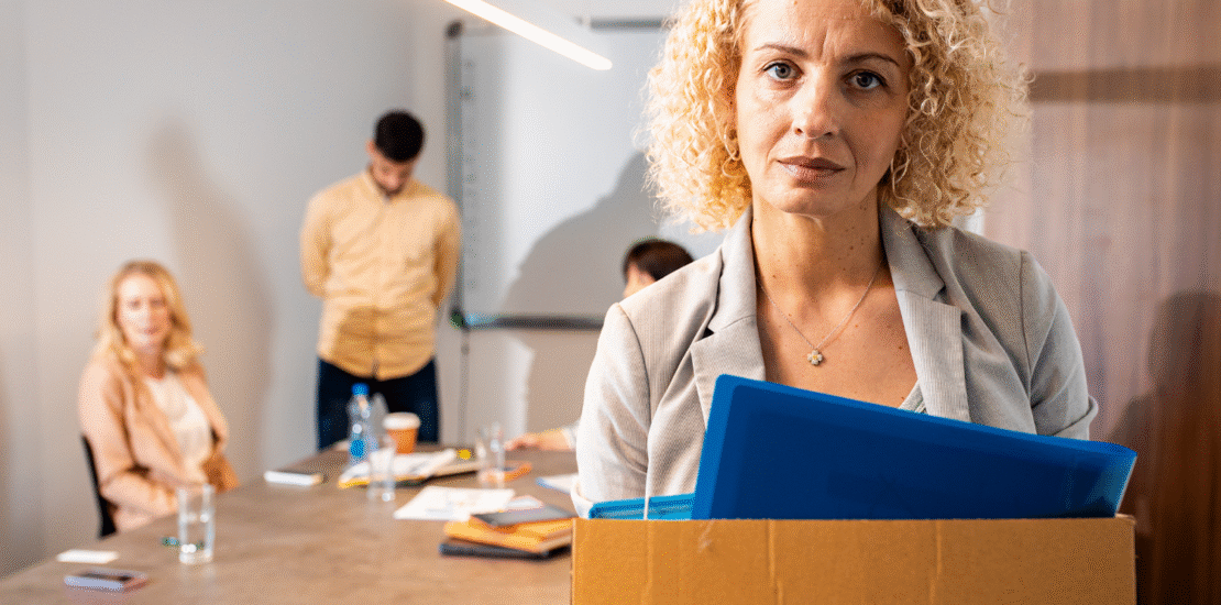 seis-em-cada-dez-trabalhadores-pensaram-em-pedir-demissao-em-2025